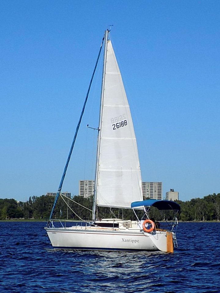 Jeanneau 27 Fantasia sailboat Xantippe 3182