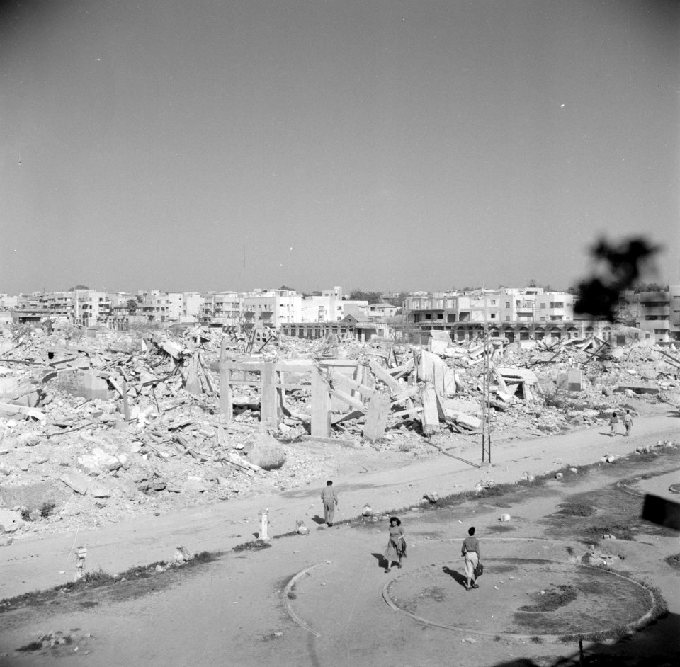 Jaffa. Ruïnes die getuigen van de strijd om de stad tijdens de Onafhankelijkheid, Bestanddeelnr 255-0080