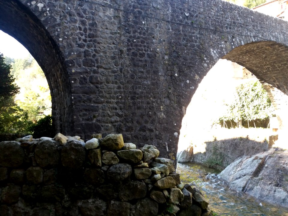 Jaujac - Pile du pont du Chastelas