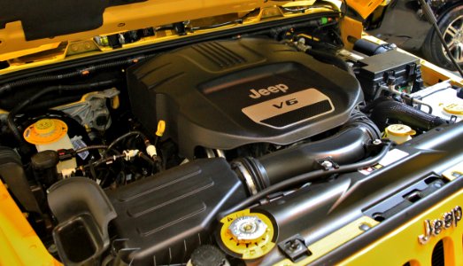Jeep Wrangler Unlimited Sport engine