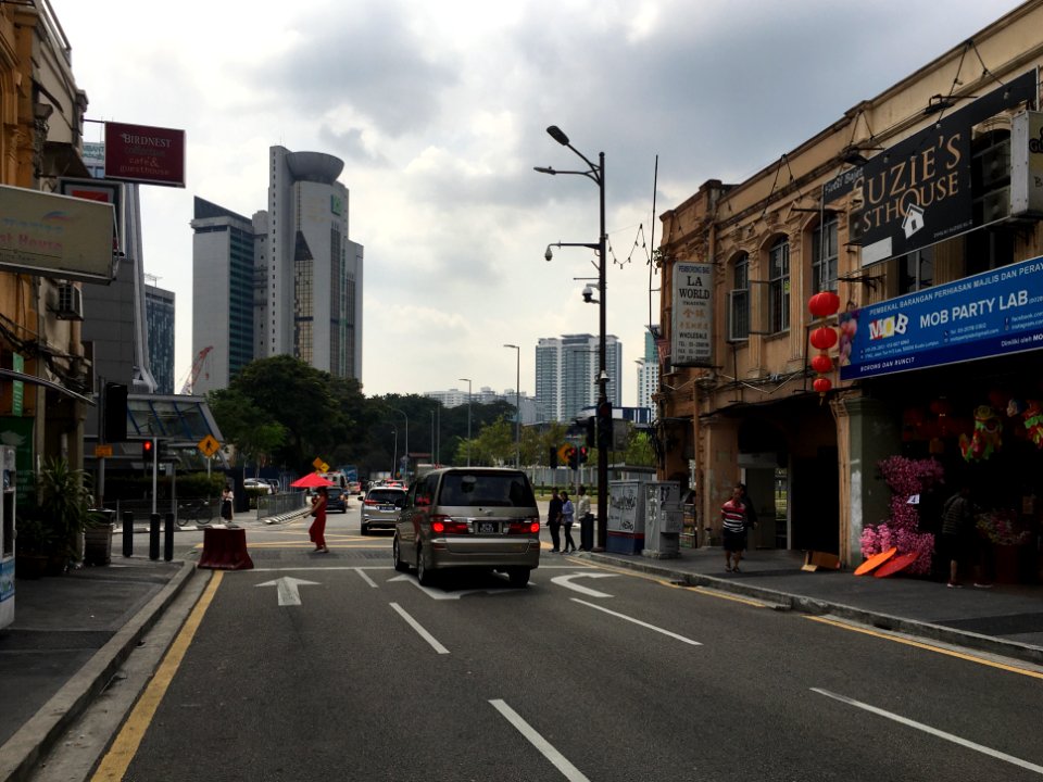 Jalan Tun H.S. Lee 2