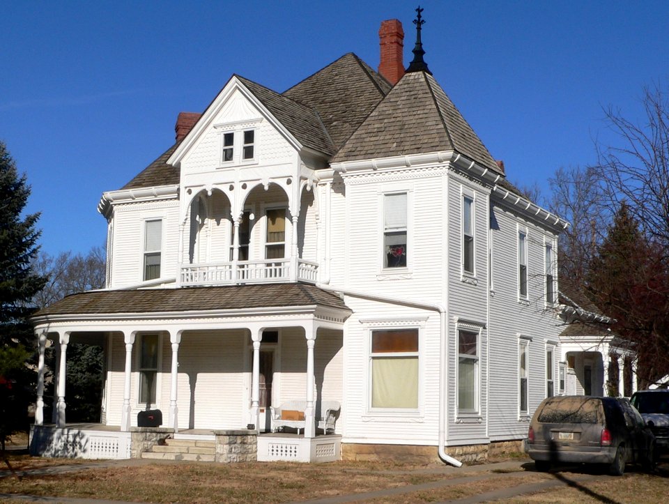 James A. Beattie house (Lincoln, Nebraska) from SE 1