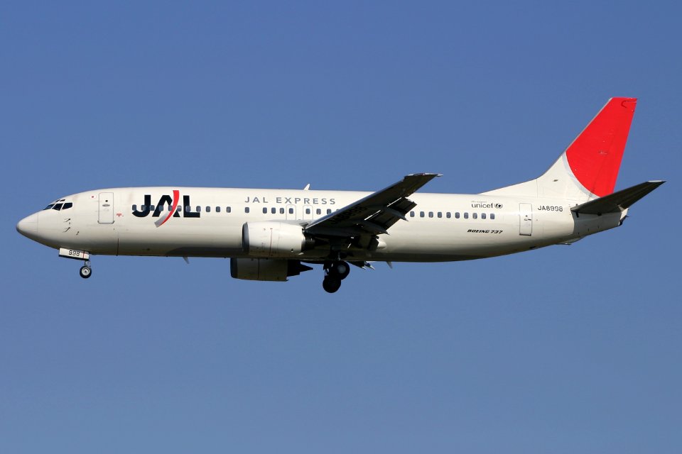 JalExpress B737-400 fukuoka 20050213141912