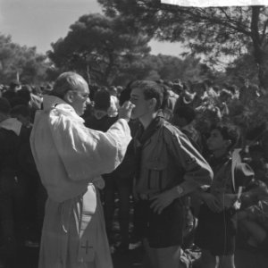 Jamboree 1963 te Marathon Griekenland Katholieke verkenners van hele wereld met, Bestanddeelnr 915-4290