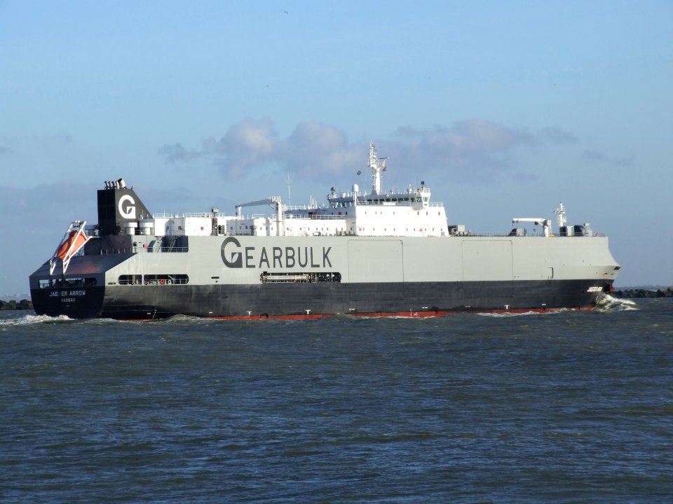 Jaeger Arrow p3 Port of Rotterdam 10-Dec-2006