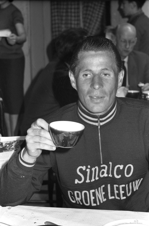 Jef Lahaye, Bestanddeelnr 912-6704