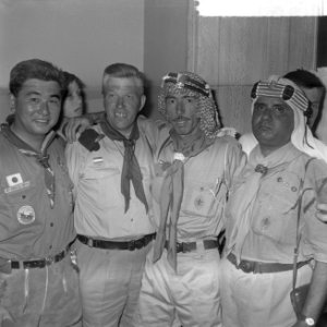 Jamboree 1963 te Marathon Griekenland Verbroedering, tweede van links hopman Ve, Bestanddeelnr 915-4295