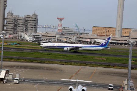 JA755A RJTT 2