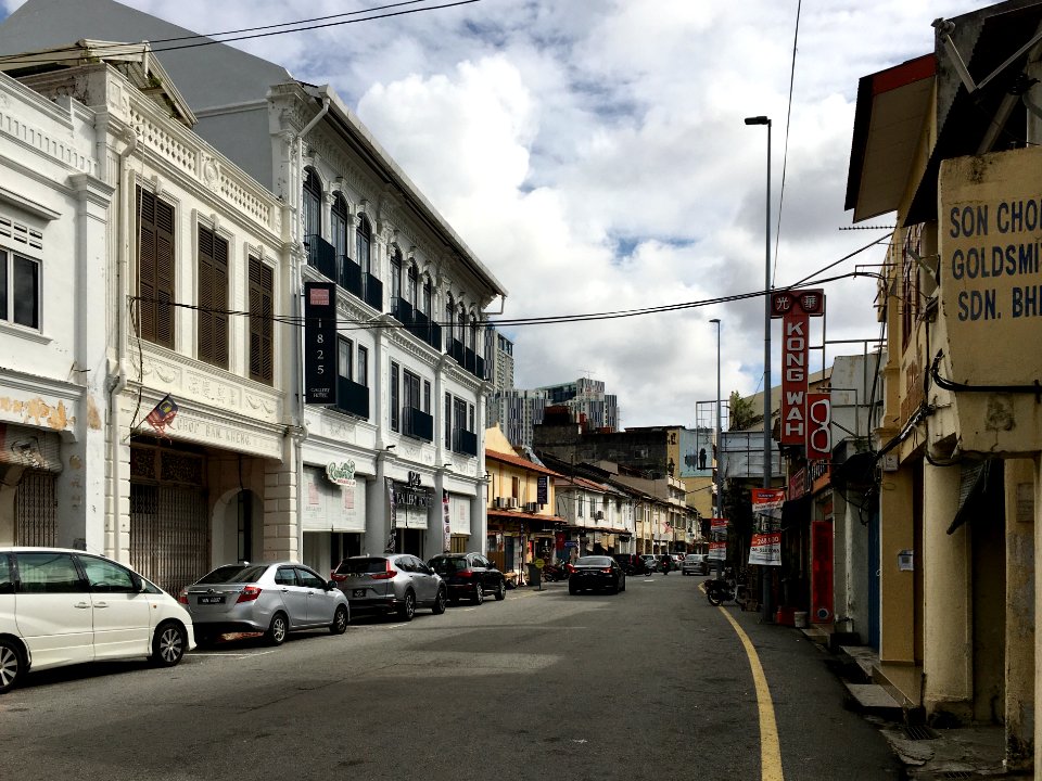 Jalan Bunga Raya 4