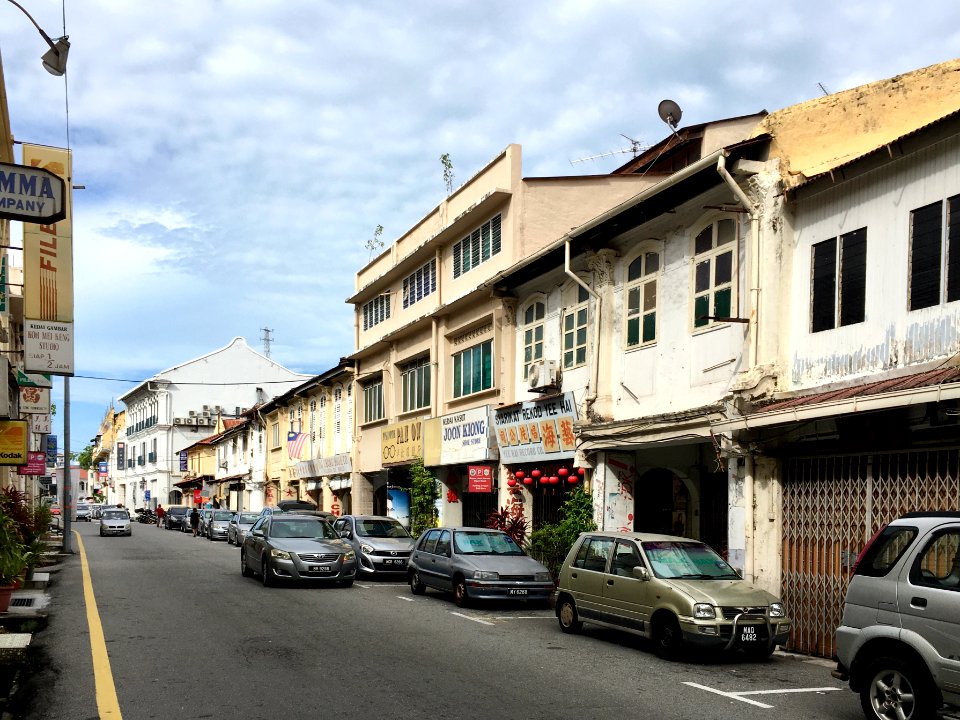 Jalan Bunga Raya 2