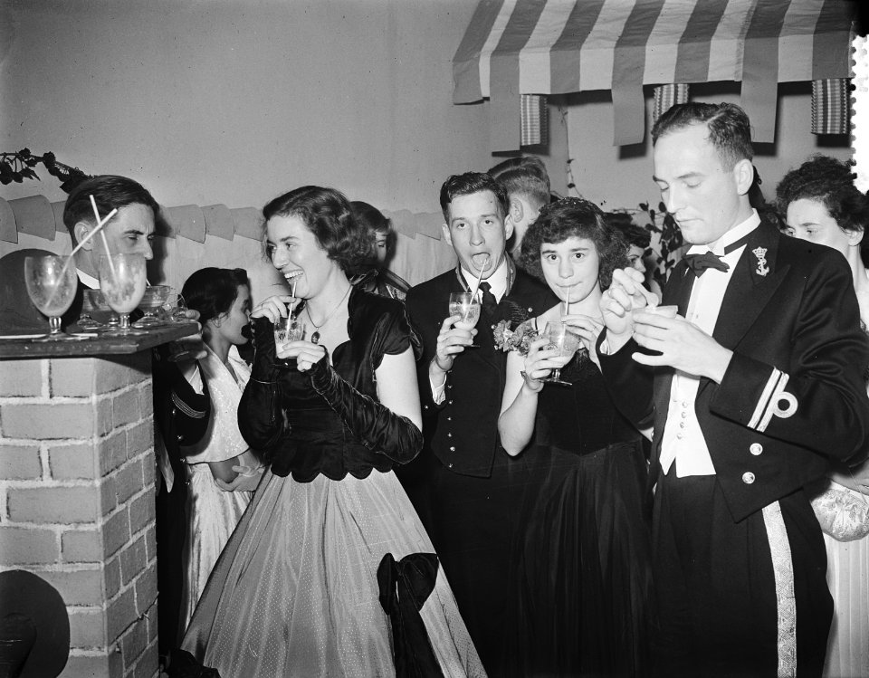 Jaarfeest Adelborsten Den Helder, Bestanddeelnr 904-8956