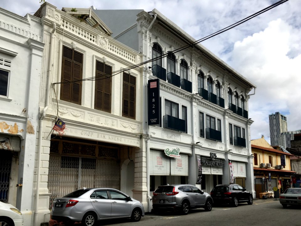 Jalan Bunga Raya 6
