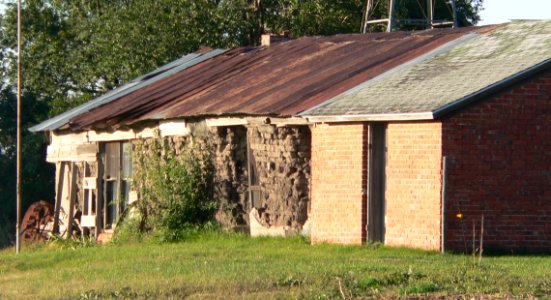 Jackson-Einspahr house from NE detail 1