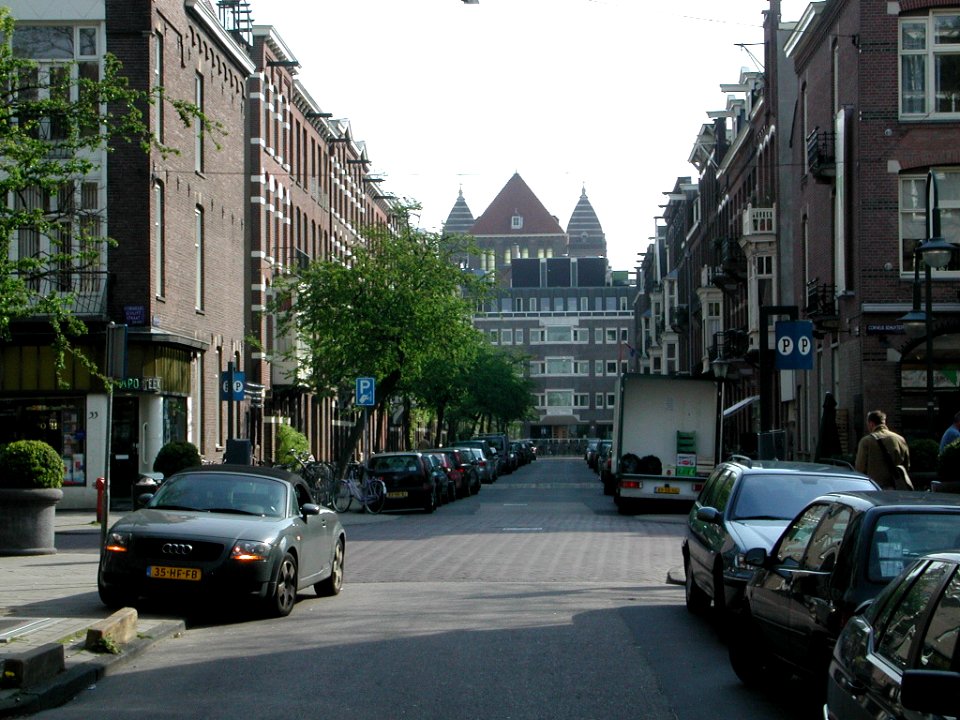 Jacob Obrecht kerk vanaf de Valeriusstraat