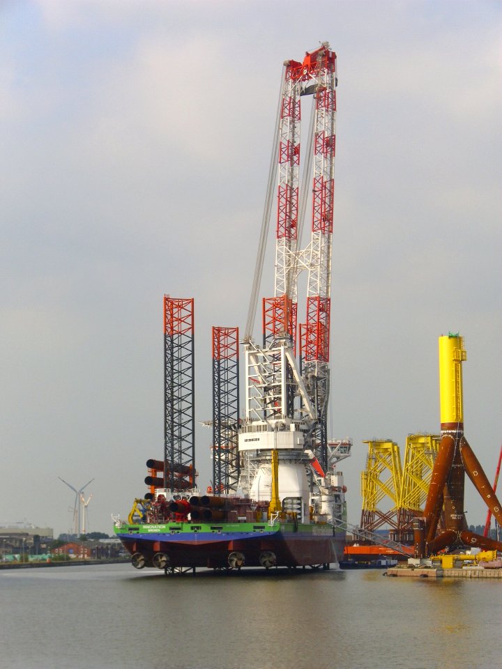 Jack-up vessel Innovation 2012-09-04