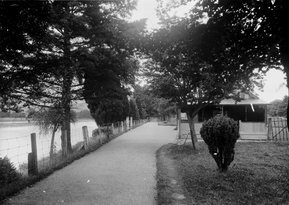 Janet's Parlour, the Gro, Builth Wells (1293595)