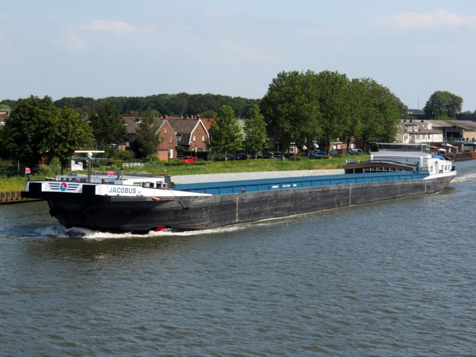 Jacobus Sr - ENI 02322706, Amsterdam-Rijn kanaal, pic3