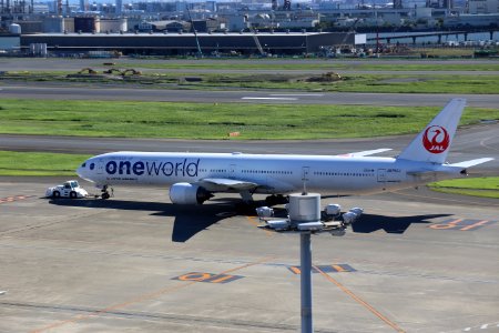 JA752J RJTT 1