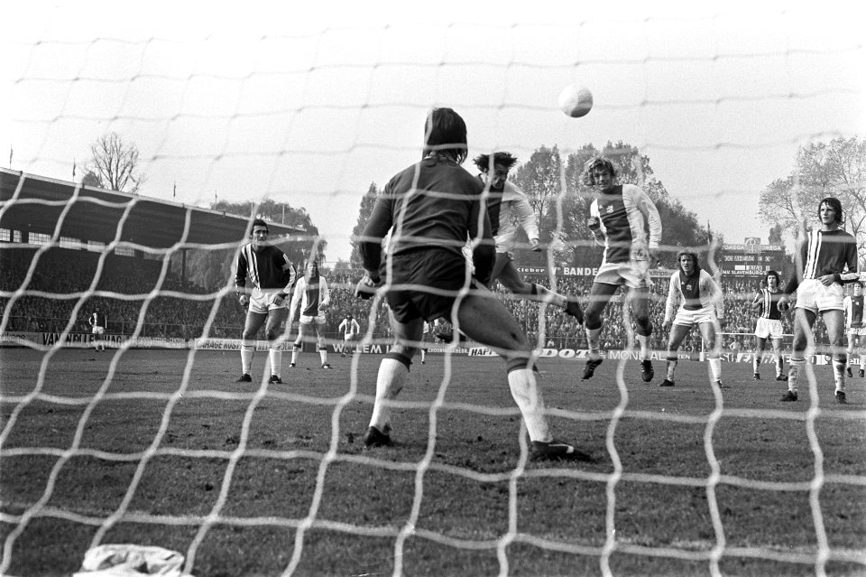 Jan Mulder scoort 2-0, Bestanddeelnr 926-7890