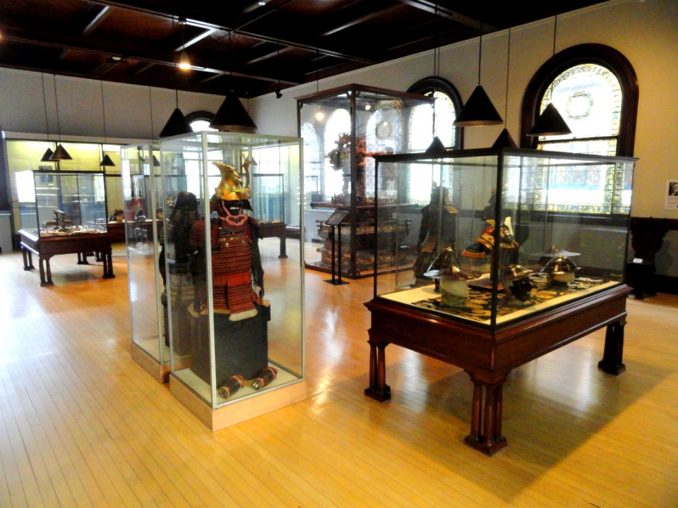 Japanese Arms and Armor Gallery - George Walter Vincent Smith Art Museum - DSC03522