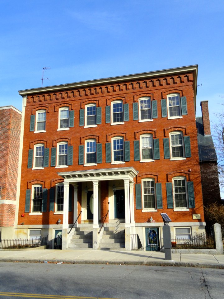 Jackson Street building - Lawrence, MA - DSC03617