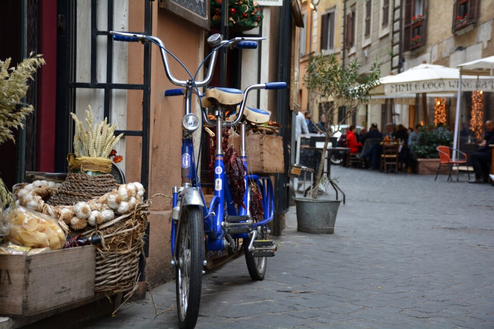 Atmosphere restaurant alley photo