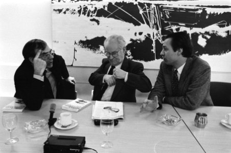Jan Pronk (links), Ben Polak (midden), Bestanddeelnr 933-5680