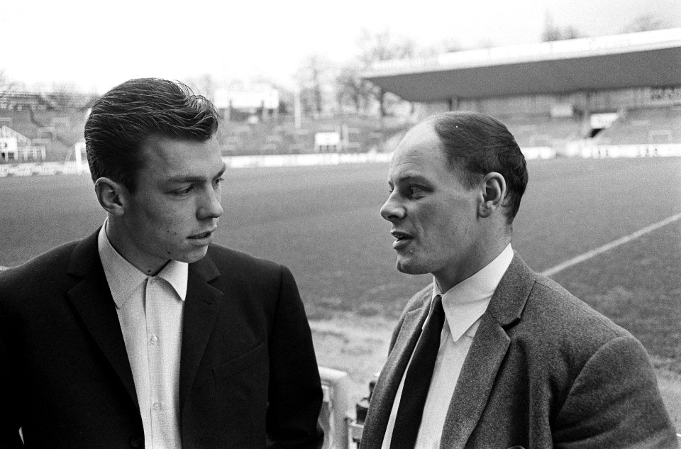 Jan Mulder (links) en Gerard 'Pummie' Bergholtz bij Anderlecht, Bestanddeelnr 918-7764