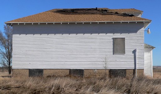 Jacobson School (Charles Mix Co) from W 1
