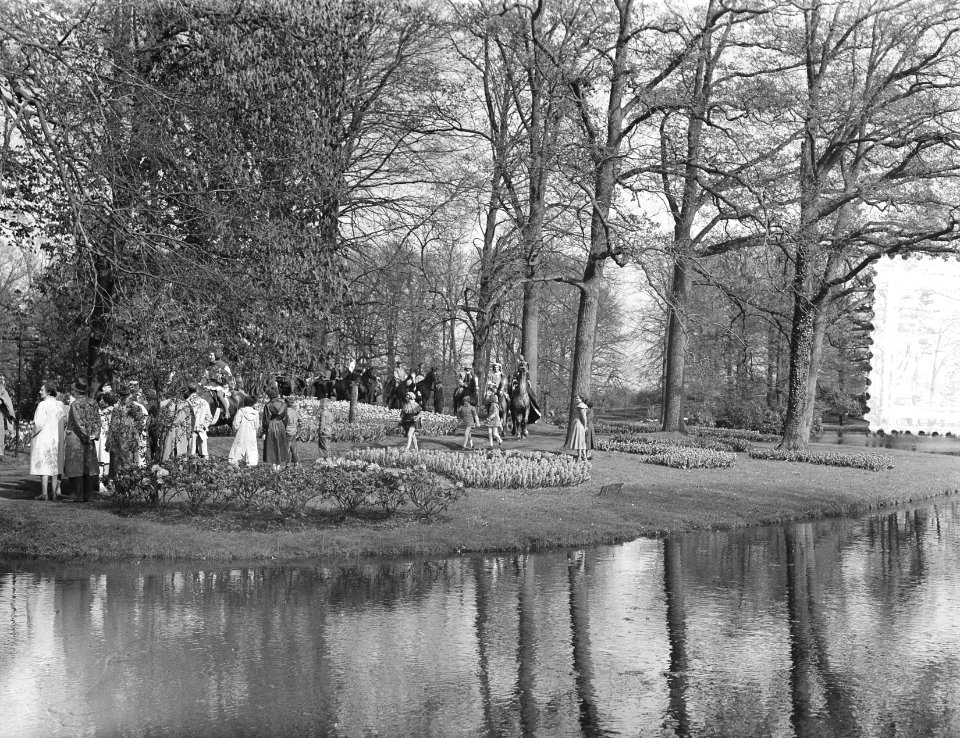 Jacoba van Beieren met helicopter naar keukenhof, Bestanddeelnr 905-0710