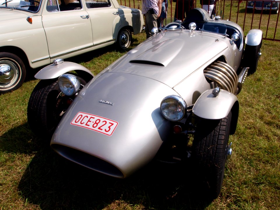 Jaguar OldTimer Fly-In photo1