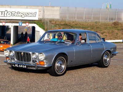 Jaguar XJ6 4,2 SERIES 2 AUTOMATIC dutch licence registration AL-64-64 pic2