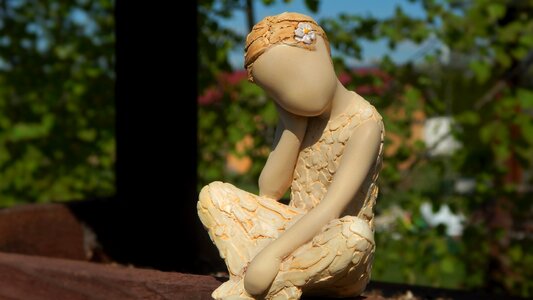 Statuette without a face doll