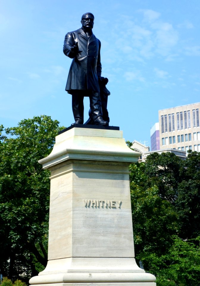 James Whitney statue - Toronto, Canada - DSC01484