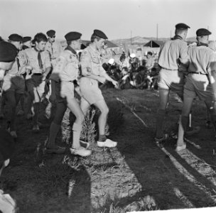 Jamboree 1963 te Marathon Griekenland. Hollandkamp in Nederlands kamp o.a. met D, Bestanddeelnr 915-4202
