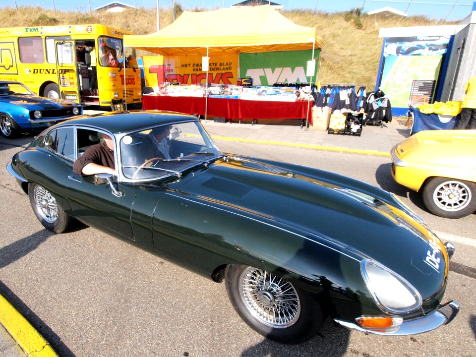 Jaguar E 4.2 dutch licence registration DE-46-57 pic4