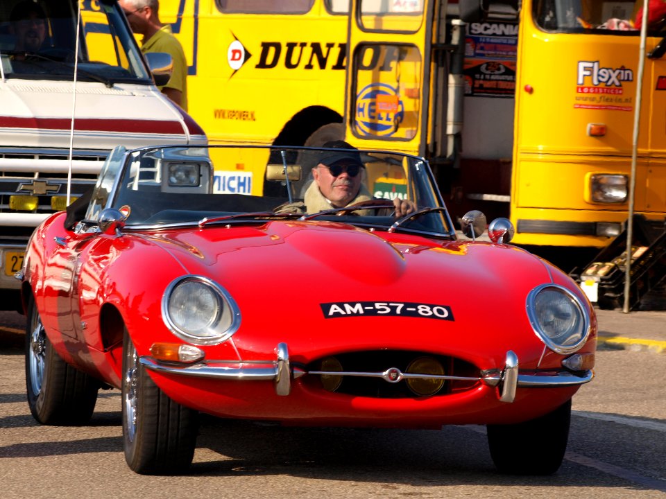 Jaguar E-Type dutch licence registration AM-57-80 pic2