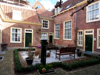 Jan Michielshof, Leiden