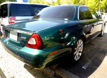 Jaguar XJ 4.2 EXECUTIVE (X358) rear