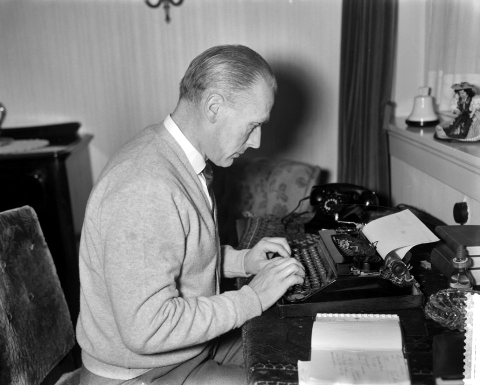 Jan Derksen is manager geworden, Bestanddeelnr 911-9308