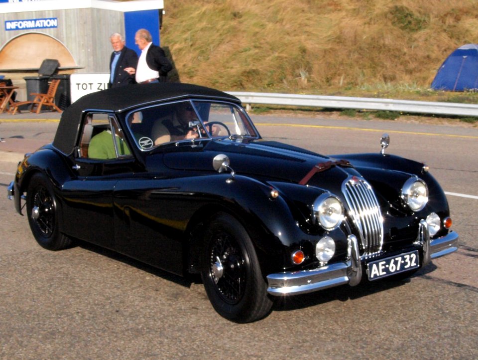 Jaguar XK 140 dutch licence registration AE-67-32 pic2