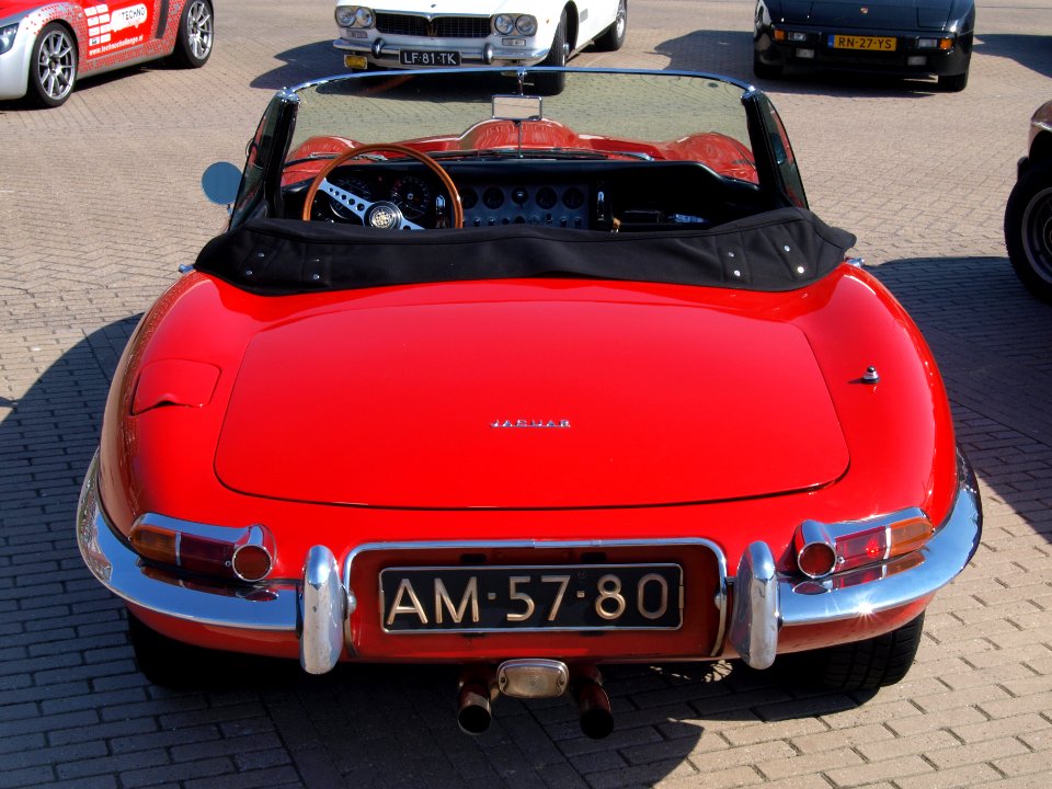 Jaguar E-type (1961), Dutch licecence registration AM-57-80, pic3