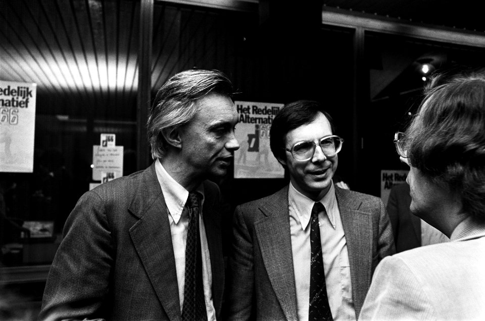Jan Glastra van Loon (l) en Laurens-Jan Brinkhorst, Bestanddeelnr 930-5674