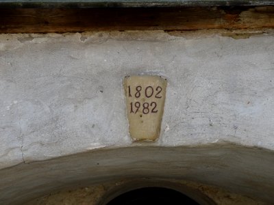 Jahreszahl an der Kirche in Lehnstedt