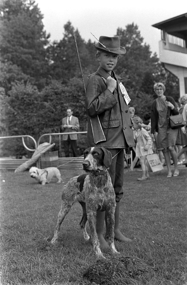 Jagertje met hond, Bestanddeelnr 921-6385