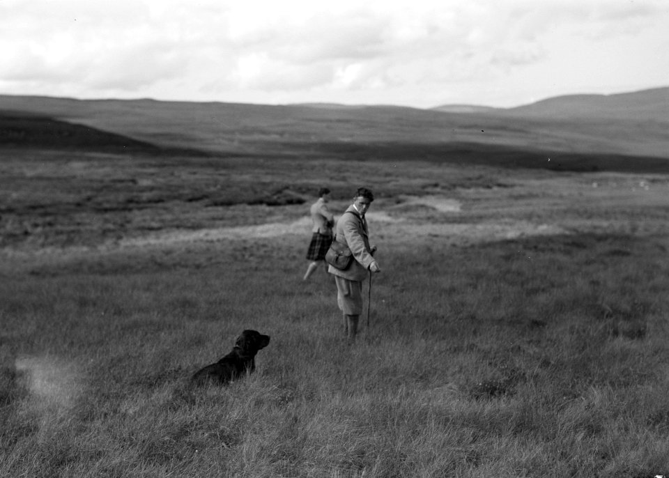 Jagers op Skye met hun hond, Bestanddeelnr 254-2795