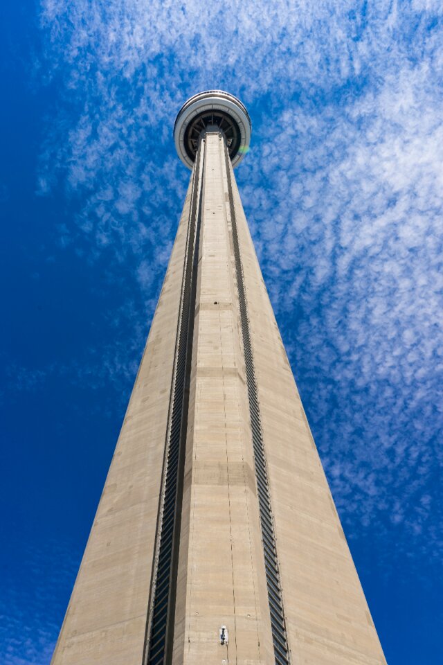 Blue sky tower cn tower