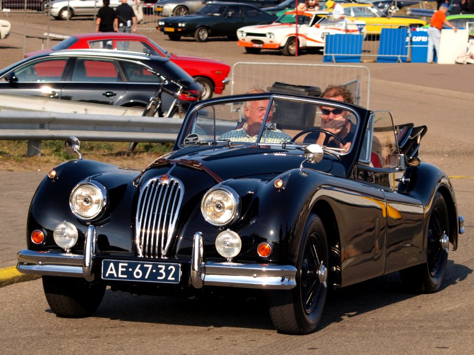 Jaguar XK 140 dutch licence registration AE-67-32 pic3