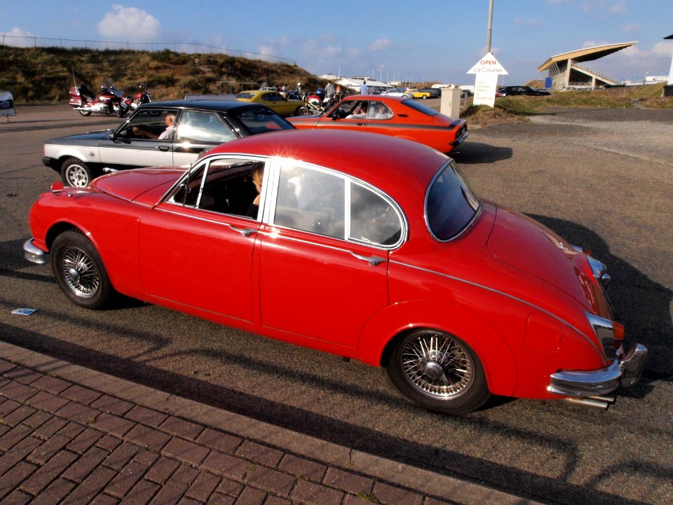 Jaguar 3.8 dutch licence registration AL-26-24 pic2