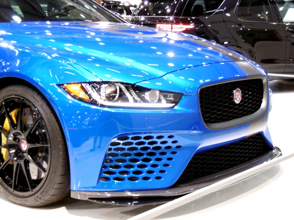 Jaguar XE SV Project 8 (9) - Vienna Autoshow 2018